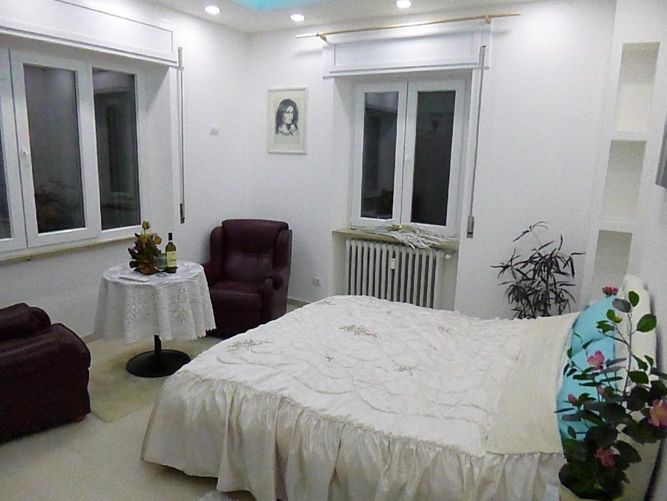 Monaco Rooms Verona Room photo